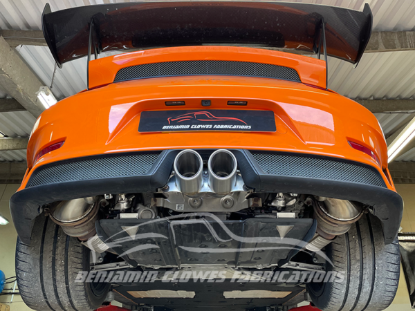 PORSCHE 991.2 SPEEDSTER SILENCED VALVED X-PIPE EXHAUST - Image 11