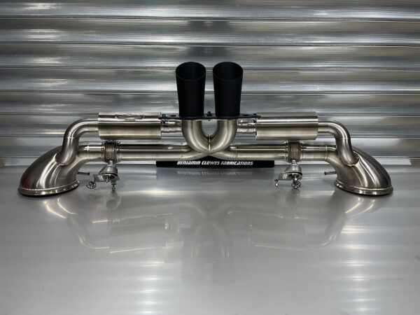 PORSCHE 992.2 GT3 SILENCED VALVED X-PIPE EXHAUST - Image 3