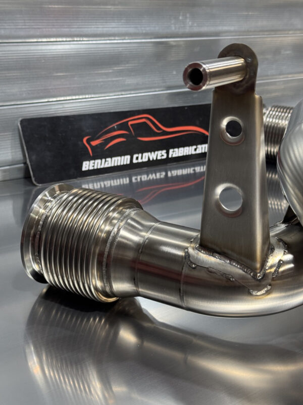 High-performance aftermarket exhaust for Lamborghini Huracán – precision-engineered for maximum power and sound